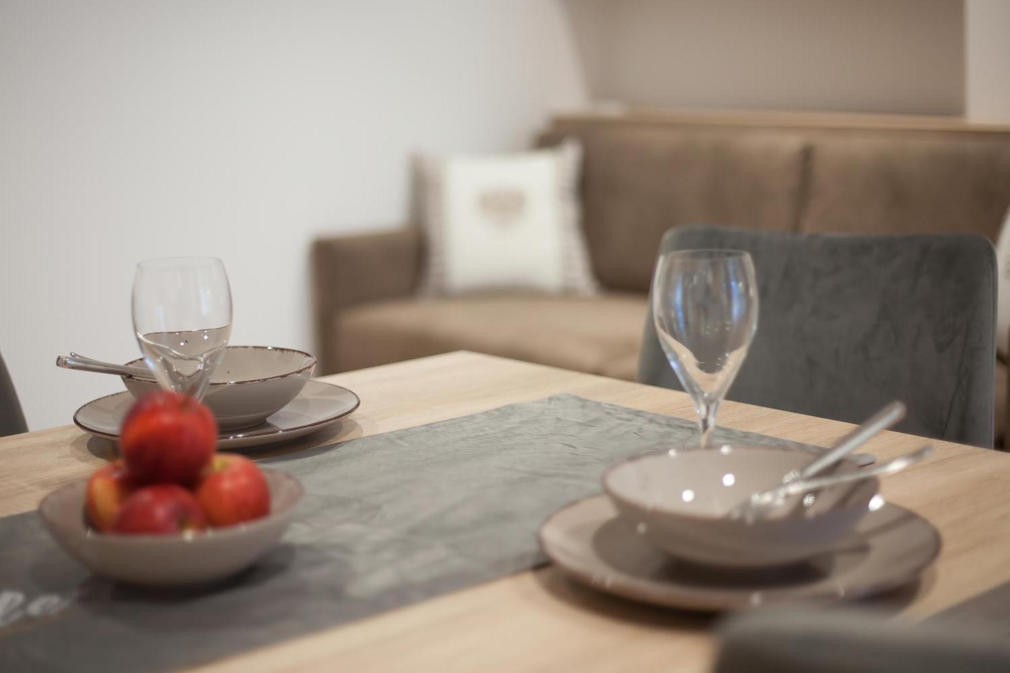 Apartment Serles Нойштіфт-ім-Штубайталь Екстер'єр фото